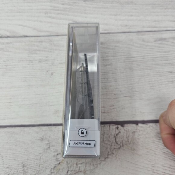 NEW! FiGPiN - Disney Parks Exclusive - 2022 Disney Princess Belle - LR Pin #623 - Picture 2 of 5